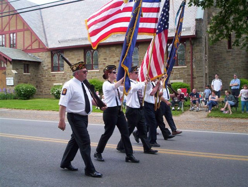 parade 002