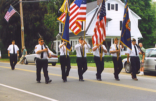 parade 009